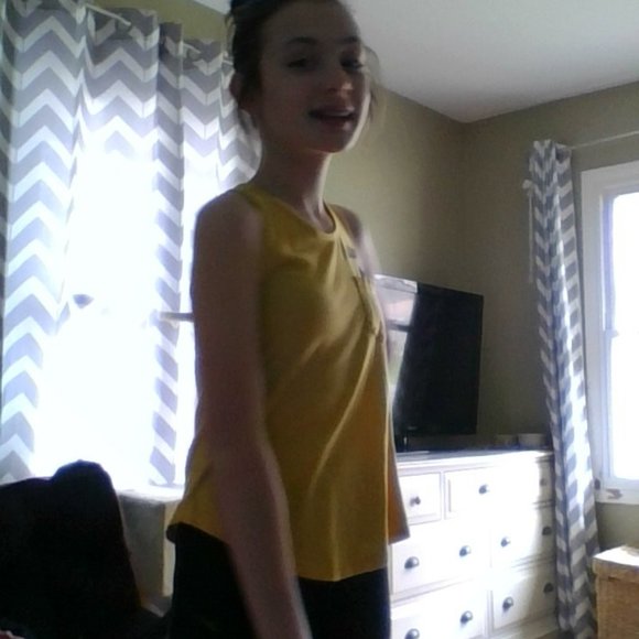 Wide tank top - Picture 5 of 8